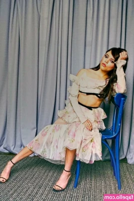 Jenna Ortega [ jenna-ortega-1 ] - Does my massive ass turn you on? 😜 NEW ✨assjob✨ video dropping