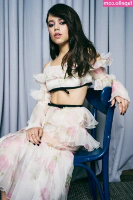 Jenna Ortega [ jenna-ortega-1 ] - Id love you to lick my arsehole