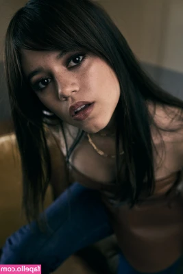 Jenna Ortega [ jenna-ortega-1 ] - I like to sleepover cause he feeds me dick for breakfast. 😩☺️