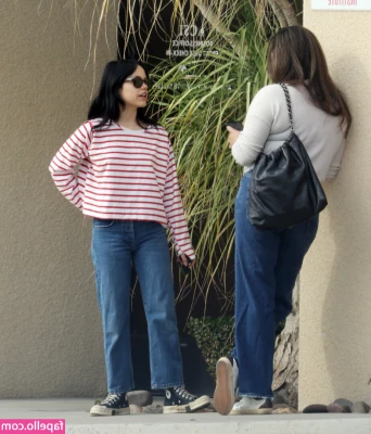 Jenna Ortega [ jenna-ortega-1 ] - Sorry guys  I was taking a little break for Thanksgiving weekend 