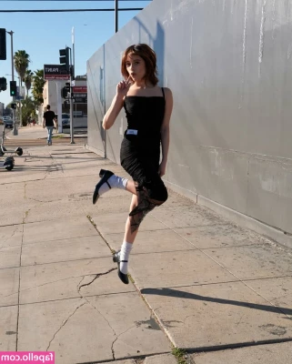 Jenna Ortega [ jenna-ortega-1 ] - Stay tuned guys