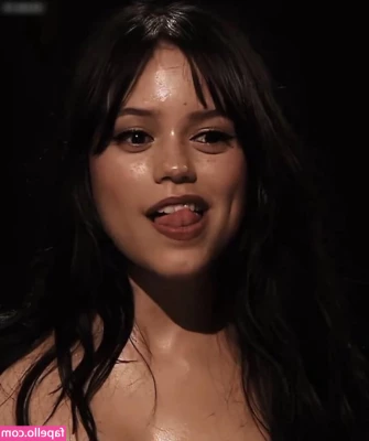 Jenna Ortega [ jenna-ortega-1 ] - soles   toes   feet   feet pics   barefoot   goddess   foot fetish   part 1