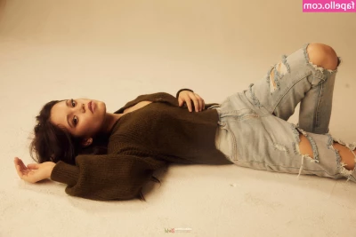 Jenna Ortega [ jenna-ortega-1 ] - Bliss
