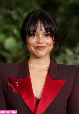 Jenna Ortega [ jenna-ortega-1 ] - Would you make my coffee