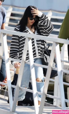 Jenna Ortega [ jenna-ortega-1 ] - Smack it  kiss it or rub it  Find out what happens on my NO PTV VIP