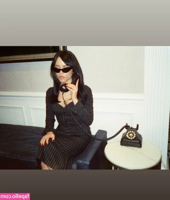 Jenna Ortega [ jenna-ortega-1 ] - Hiiiii, sorry for the slow posts, I’ve had the flu and it’s been