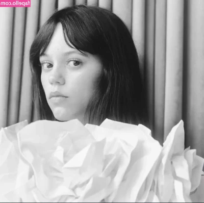 Jenna Ortega [ jenna-ortega-1 ] - Can I drink you  to wake me  swirl you in my mouth  on my tongue 