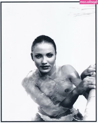 camerondiaz - Good morning~ I am a sleepy beeb. Please bring me green tea and touch