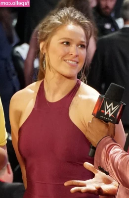 rondarousey - Would you eat my ass  Is that gross or hot for you