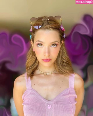 ASMR Glow [ asmr-glow ] - guess I just fill myself   it s my birthday Wednesday