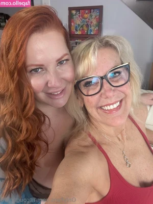 fitcougar_50 [ fitcougar-50-3 ] - Feeling a little cheeky…