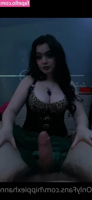 Piercednoodle - Watch me pump myself with a syringe of REAL CUM part 1