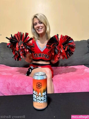 brewery_barbie [ brewery-barbie ] - When I get all nasty   I love getting clean  Come join me in the