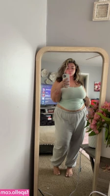 tahcake18 - Welcome new subscribers  Feel free to DM me for custom requests