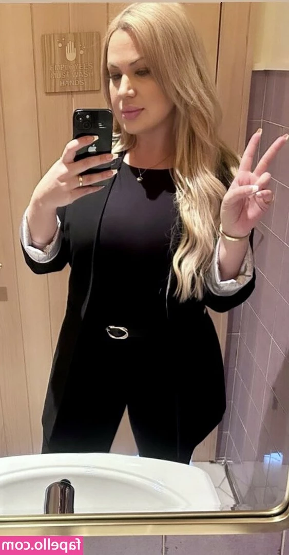 Cara Riley [ cara-riley ] - unzensiert natürlich auch auf  unsharedbaby   gerade eh -50