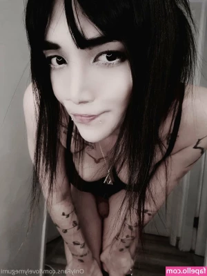lovelymegumi - I absolutely adore this view of my ass just grindinggg on my