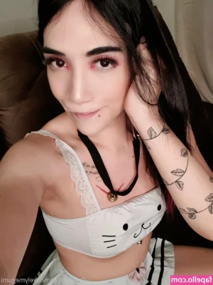 lovelymegumi - Petite gift for ya muah