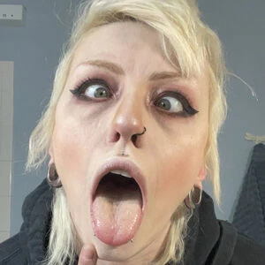 Asmrlilyrose