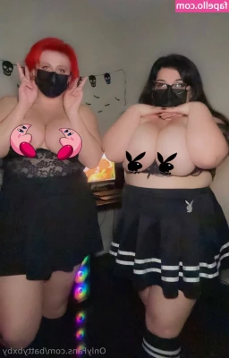 battybxby - With or without the skirt