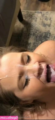 sarahbrm.free [ sarahbrm-free ] - This may or may not turn into me spitting on my tits and licking it up