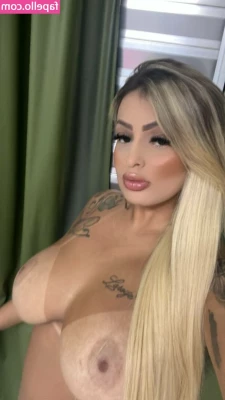 Fernanda Alexia [ fernanda-alexia ] - Unedited! Me making myself cum! No edits. No filters. Glass dildo!!!