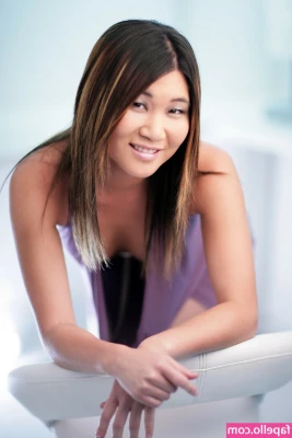 Asians Exposed [ asians-exposed ] - I love the feeling of my hips moving 😌🥰