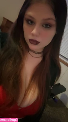 ravenxbabez - Need my toes worshipped like this again