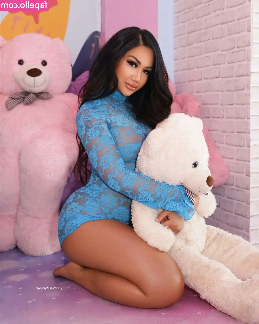 Danielle Rimando Villamor - new toys 💝 been holding off on new ppv while i waited for these to