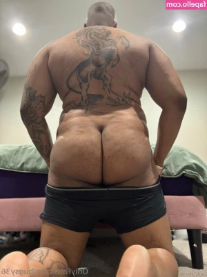 bugsy36 - Good morning, I'm available for customs tonight 💕