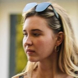 Isabel May