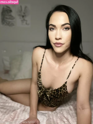 dianagracex - Do you want to know what naughty thoughts I have going through my