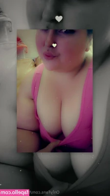 thick_mrs.grey [ thick-mrs-grey ] - Was cleaning the garden and just had to get a little slip for you