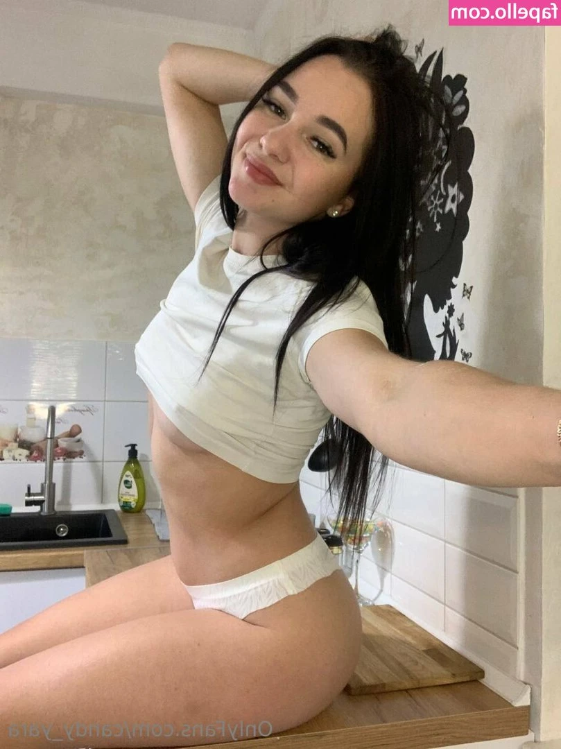 candy_yara [ candy-yara ] - I just found old cute pics when I sunburn the hell out of me 😂