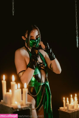 sensoriastudios - New photo set 1/9 Wanna watch me cum?