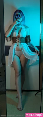 emily_skariani [ emily-skariani ] - I had such a busy day today, I want to relax a little 🍷 Will you