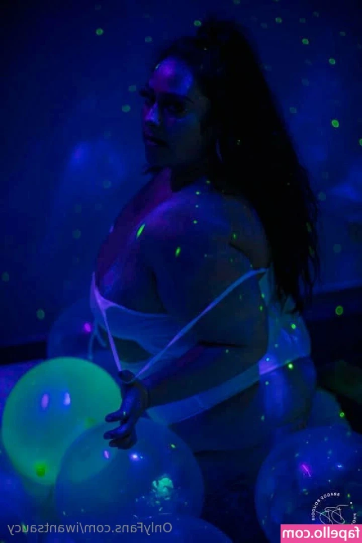 iwantsaucy - I took 45 pictures for this set. My public sites get less than a