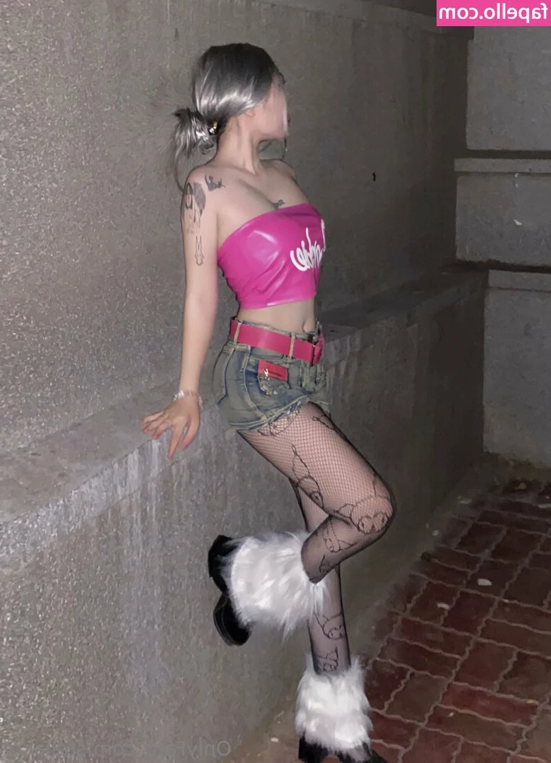 stellacry - Showing off my new heels! #legs #heels #barelegs #video