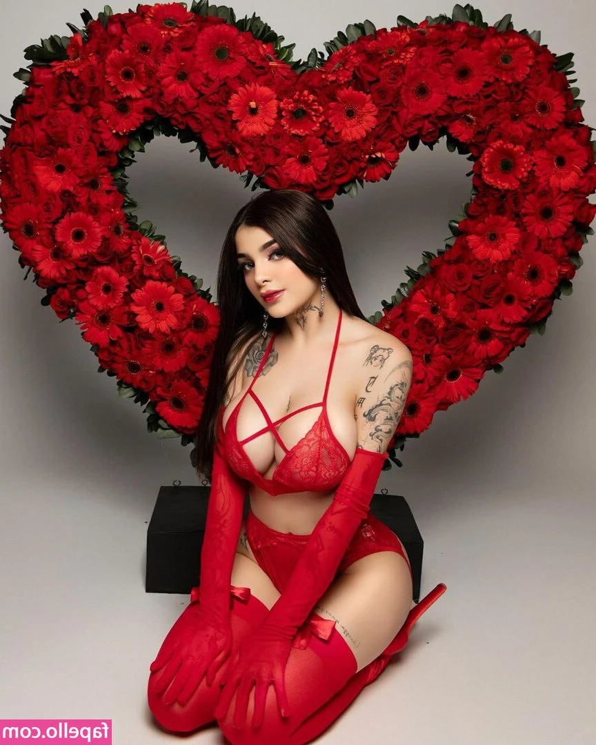 Karely Ruiz [ karely-ruiz-1 ] - Soap me up