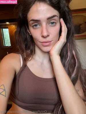 saturnswitches - Have a beautiful day Guys 🌴☀️👙💦 Who is ready to have