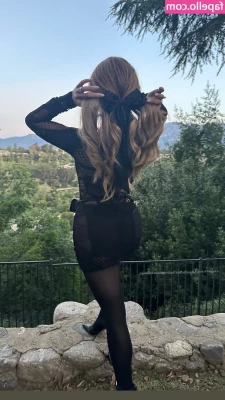 Kayla Braxton [ kayla-braxton ] - Been working a lot this week No time for fun What do you like to do