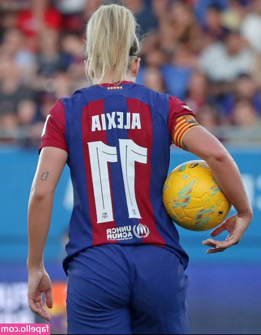 Alexia Putellas [ alexia-putellas ] - do they look hard to you? 🤭🤭😏