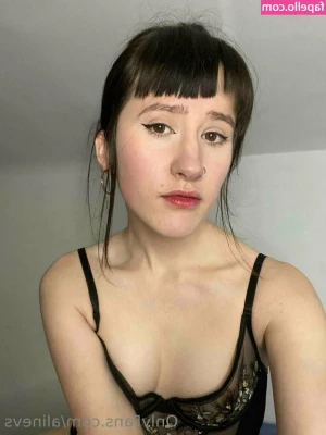 alinevs - offering $10 dick ratings!  send a $10 tip with your photo for an
