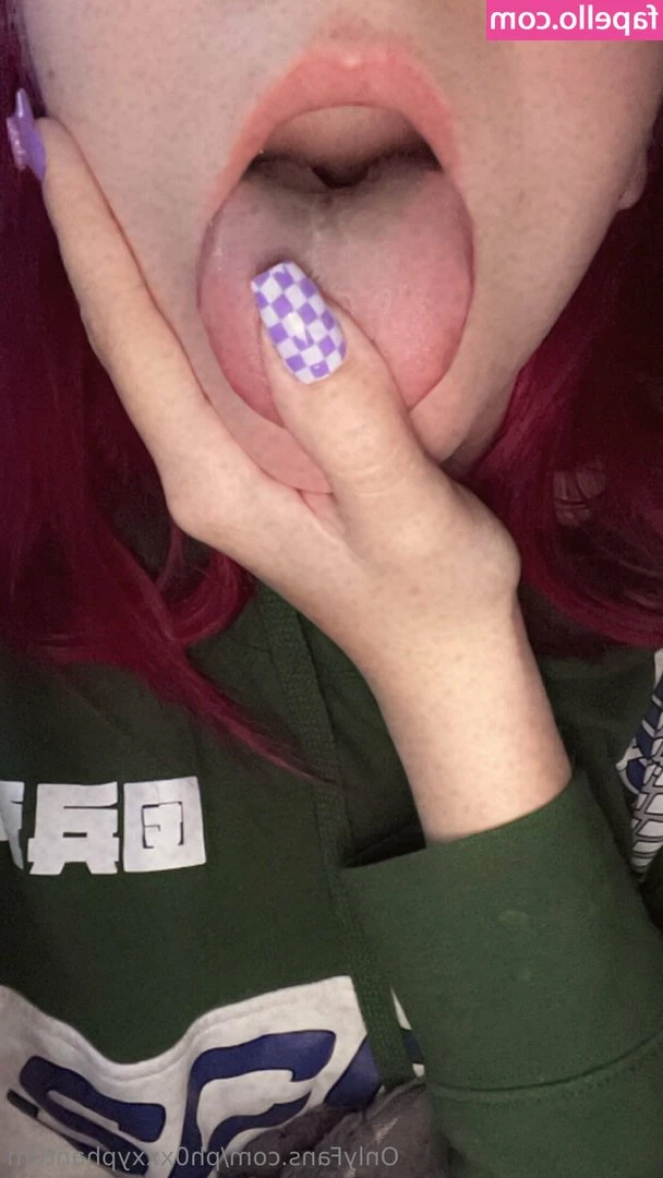 ph0xxxyphant0m - Brand new FULL scene coming next week! Watch me get face fucked by