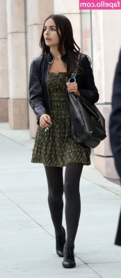 Camilla Belle [ camilla-belle ] - Va voir tes messages 💜 Nouvelle vidéo 🙊 Mon p’tit corps y