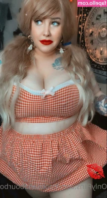 boobsandbourbonfree - Cozy night at home