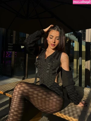 BotezLive [ botezlive-128 ] - BLACK FRIDAY'S PRE-SALE 🚨⏰ 30 never seen before vids x $15 💦1