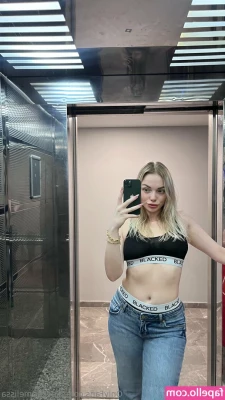 blackedmelissa - Happy Saturday, daddy 😈 I’m just cleaning up around The house