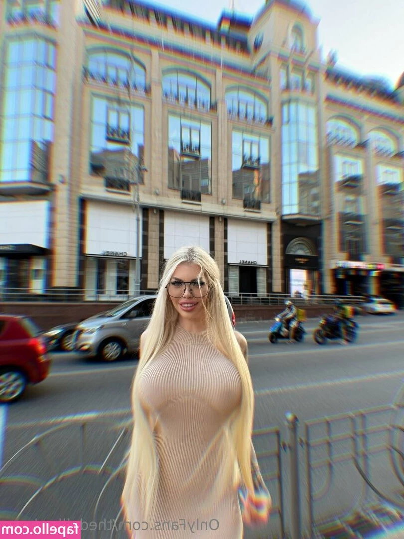 thedollbarbara - one more since i accidentally missed yesterday 😭🥺 i spent all