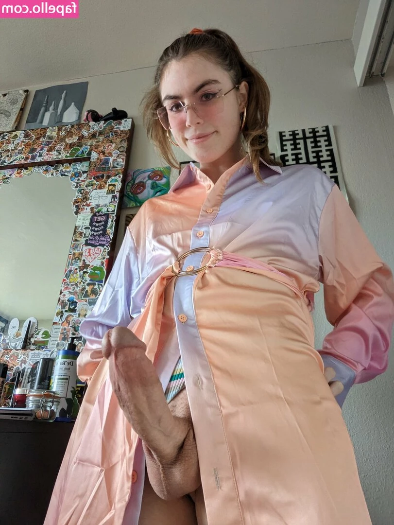 Nayomo - Cum on pussy