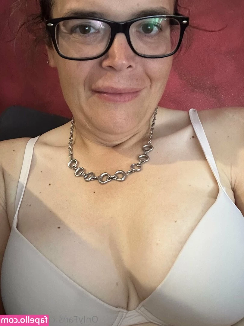 giusy.84 [ giusy-84 ] - Available for FT
